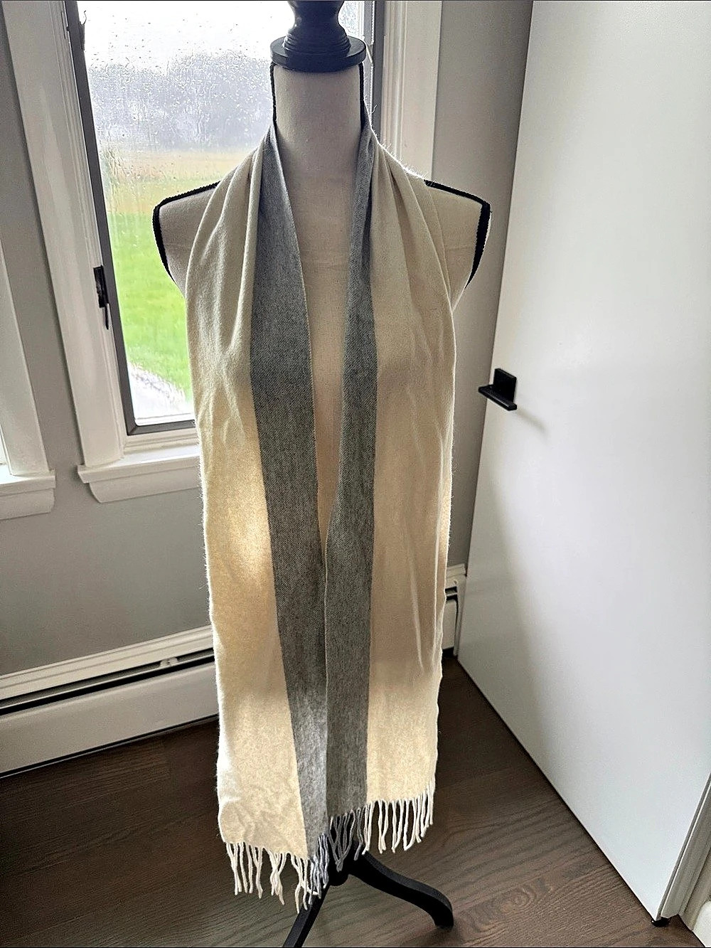Ann Taylor Cashmere Scarf Color Block in Cream & Gray